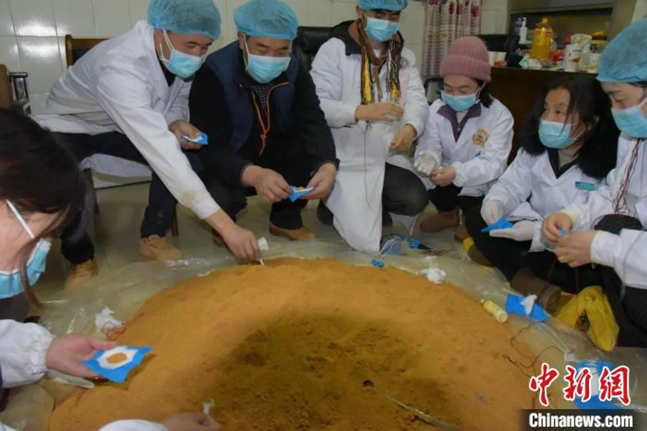 四川各民族同胞心连心 众志成城抗疫情