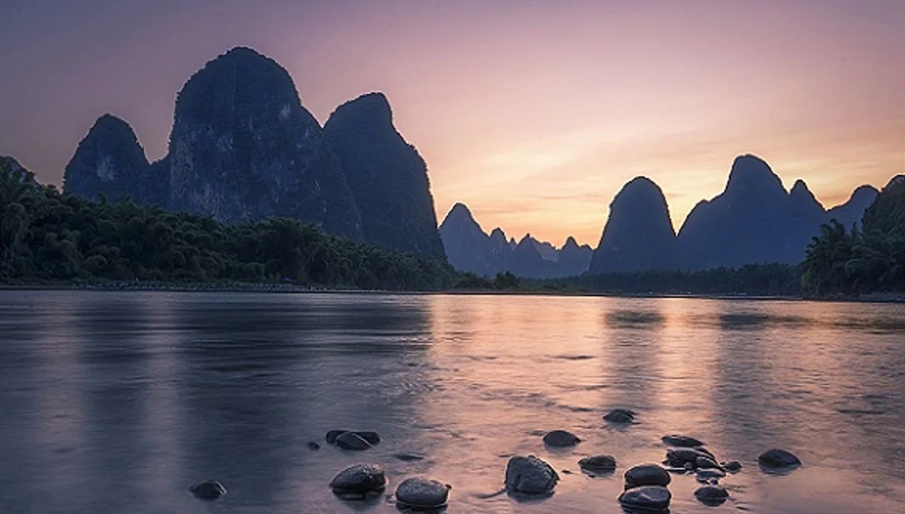 桂林旅游子公司丹霞温泉资不抵债,申请破产清算