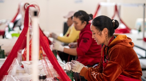 境外媒体关注：中国减贫实践为世界提供经验