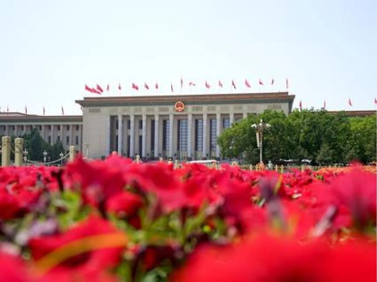 2021年两会前瞻:历史交汇点上的中国信号