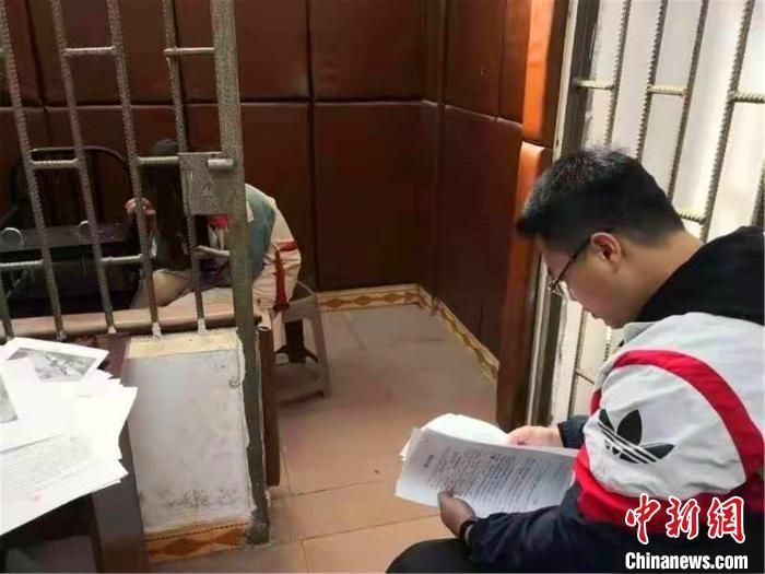 广东一女子宿舍内产子遗弃垃圾桶 涉嫌故意杀人被捕