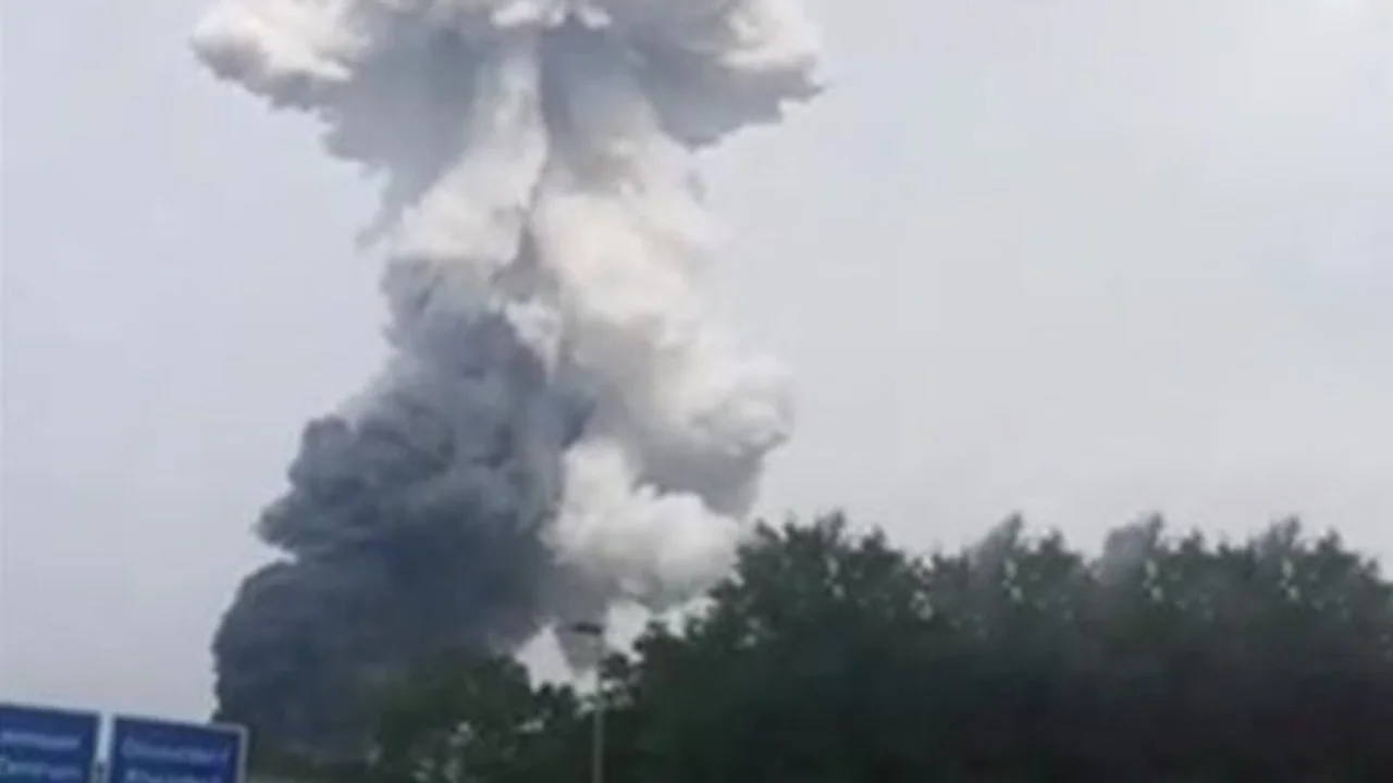 德国拜耳公司勒沃库森工厂发生爆炸