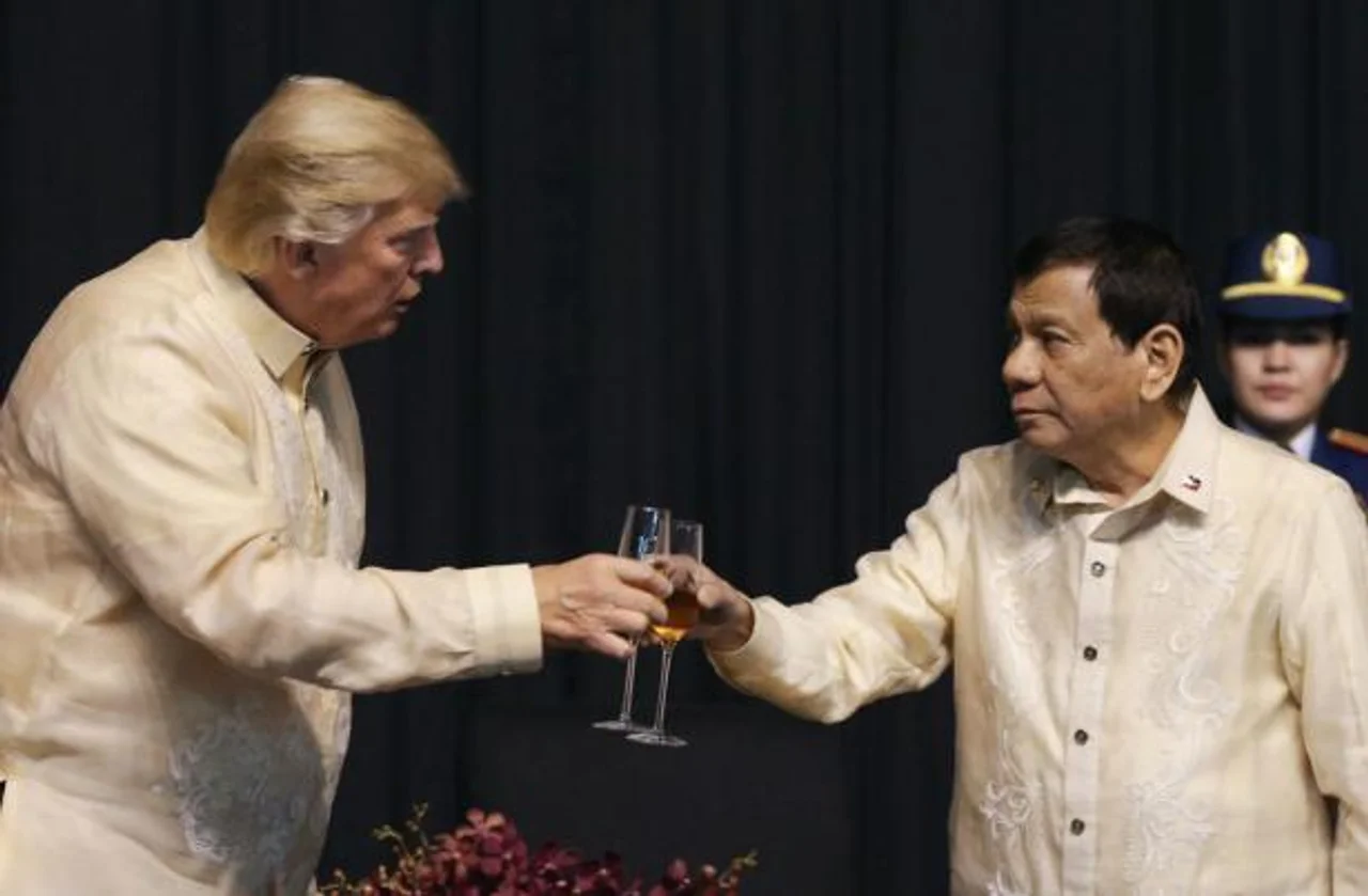 菲律宾终止菲美关键军事协议,特朗普依旧说:我与杜特尔特关系“非常好”