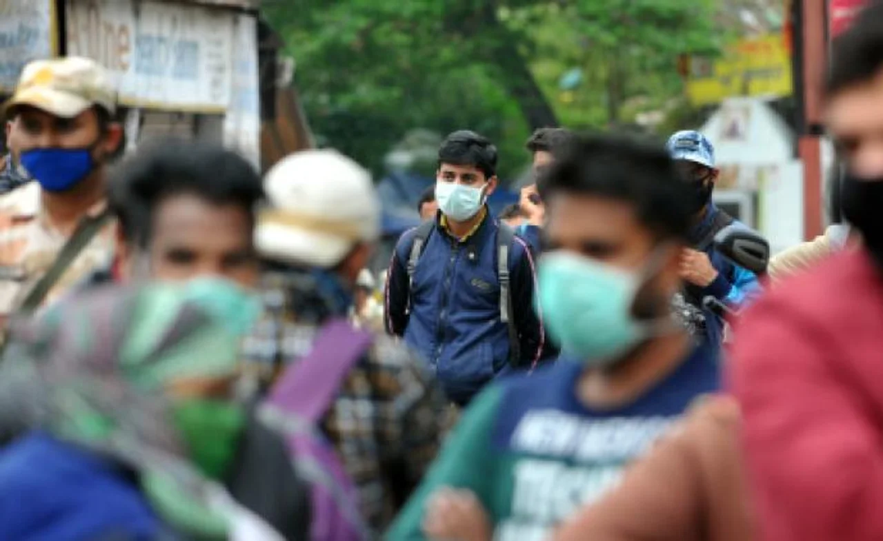 印度新冠肺炎确诊病例升至2301人,死亡56人