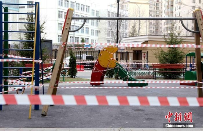 俄罗斯单日新增病例超2500例 累计确诊18328例
