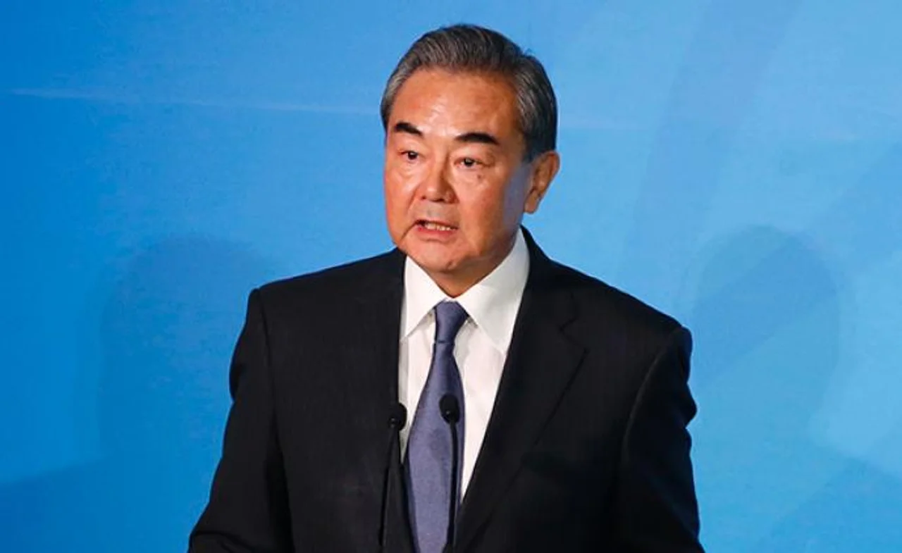 王毅同奥地利外长沙伦贝格通电话:中奥应支持世卫抗疫