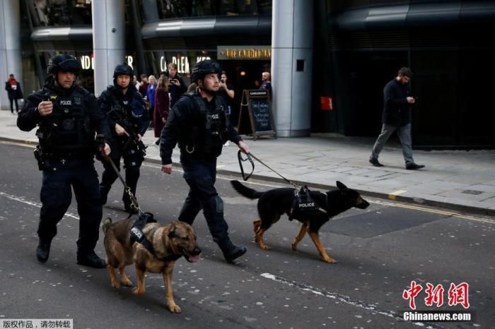 英国持刀行凶事件致3死3伤 警方未视为恐袭进行调查