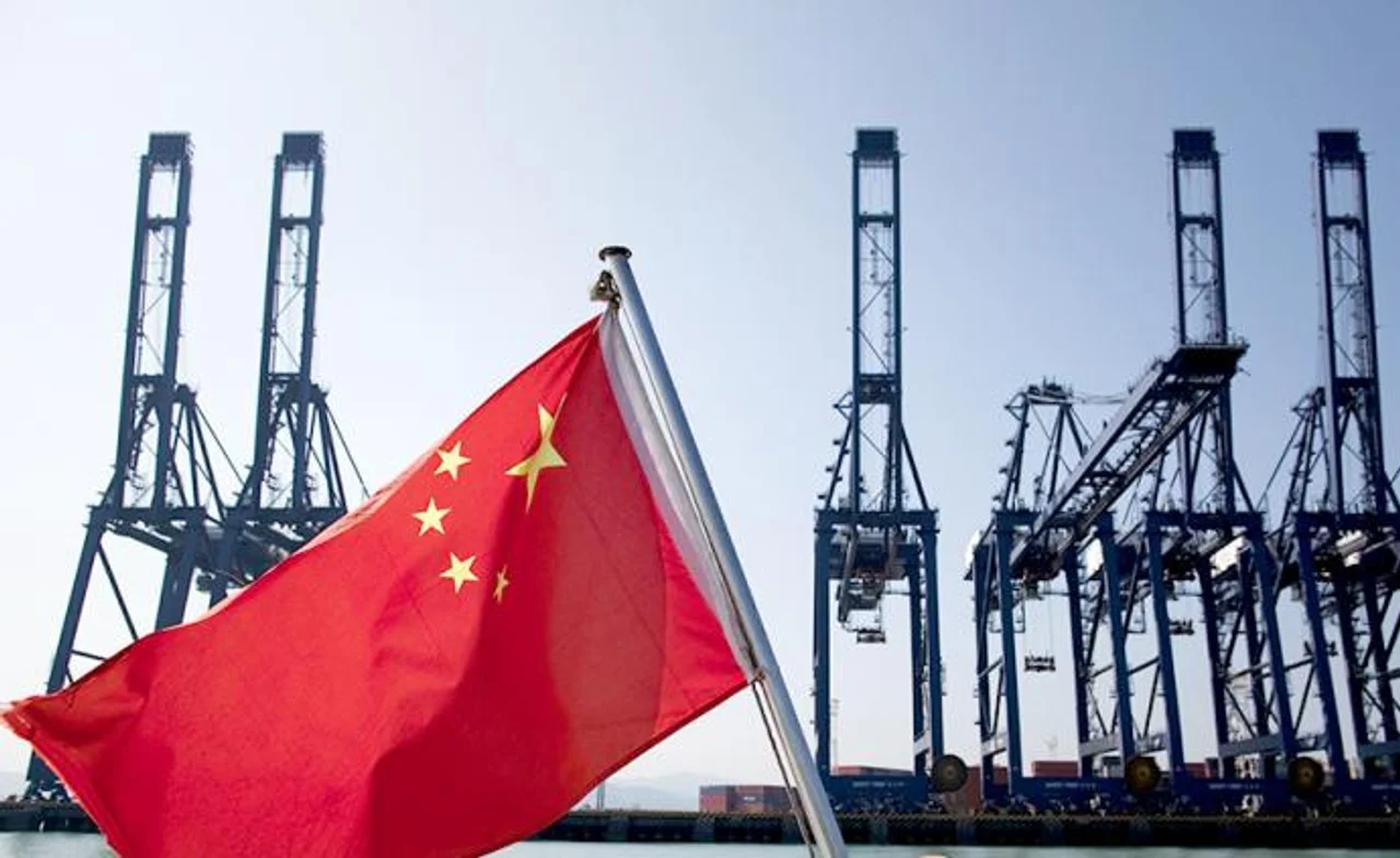 外交蓝皮书:中国特色大国外交在乱局中引领方向