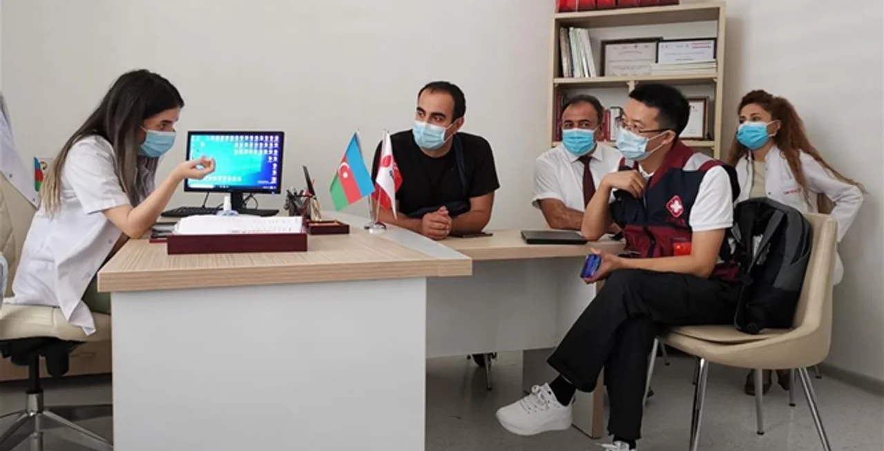中国抗疫医疗专家组在阿塞拜疆调研交流