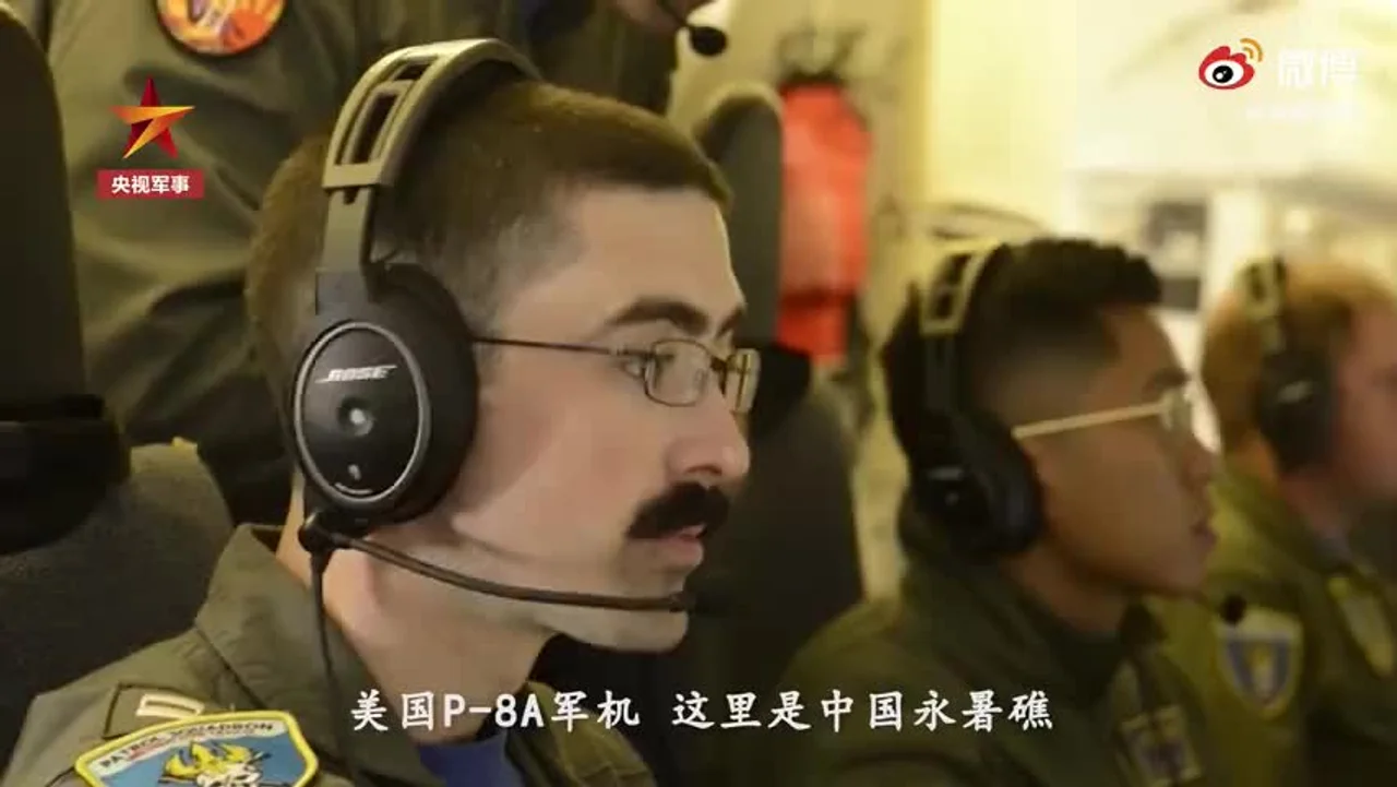 视频公开!美军机飞越南海,中方双语警告驱离