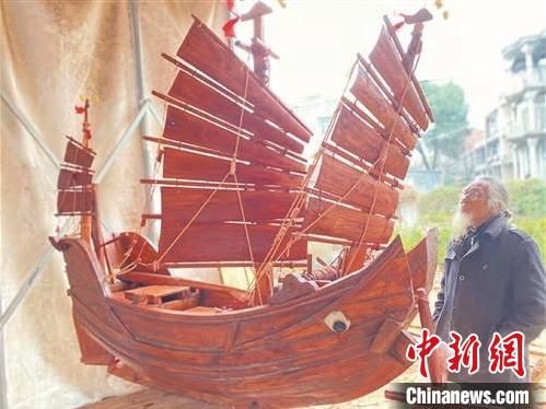 浙江沿海老人“追梦与造船”：从一见倾心到爱船成痴