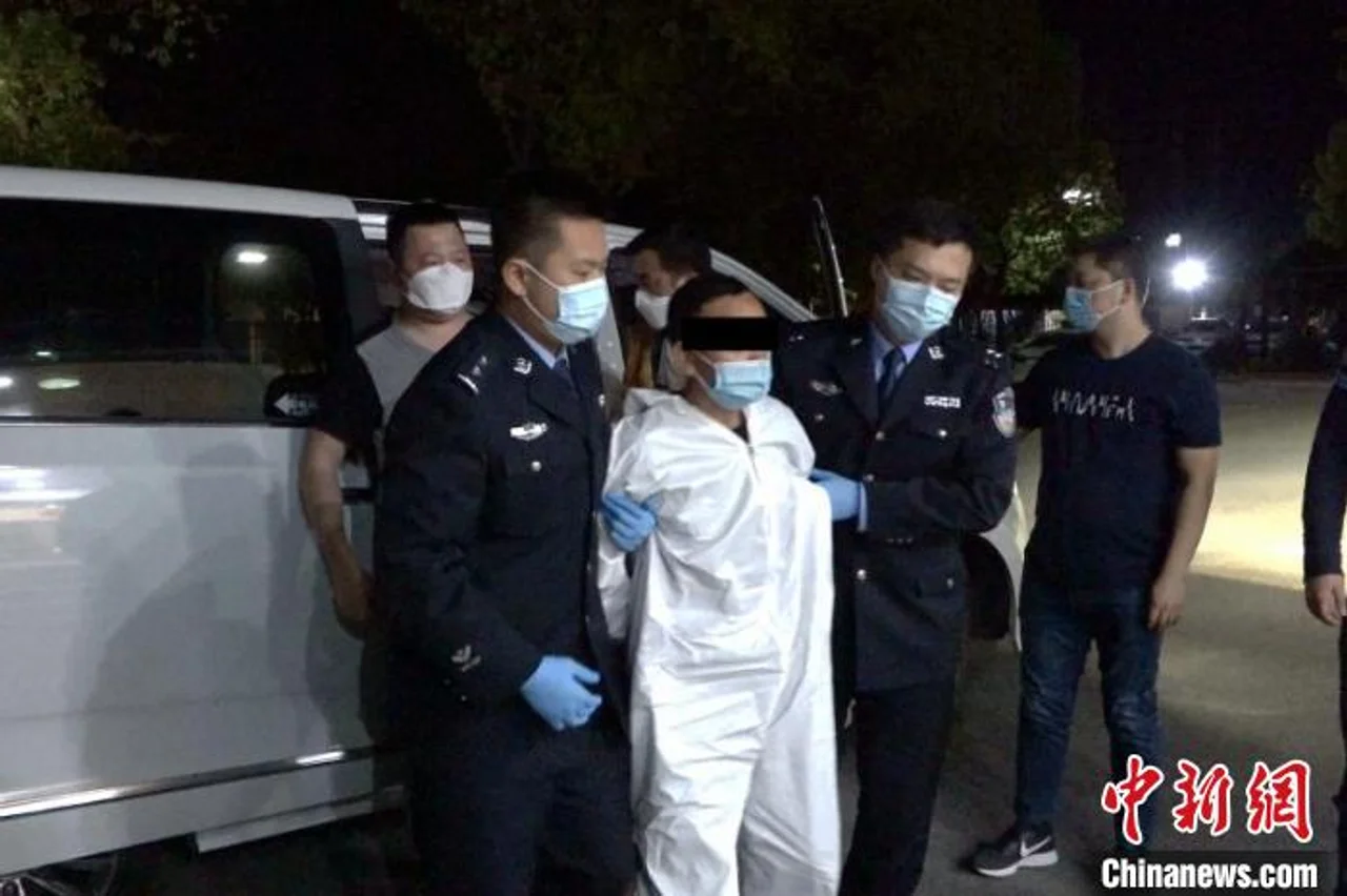 浙江警方破获18年前命积案 嫌疑人在逃期间曾化名4次