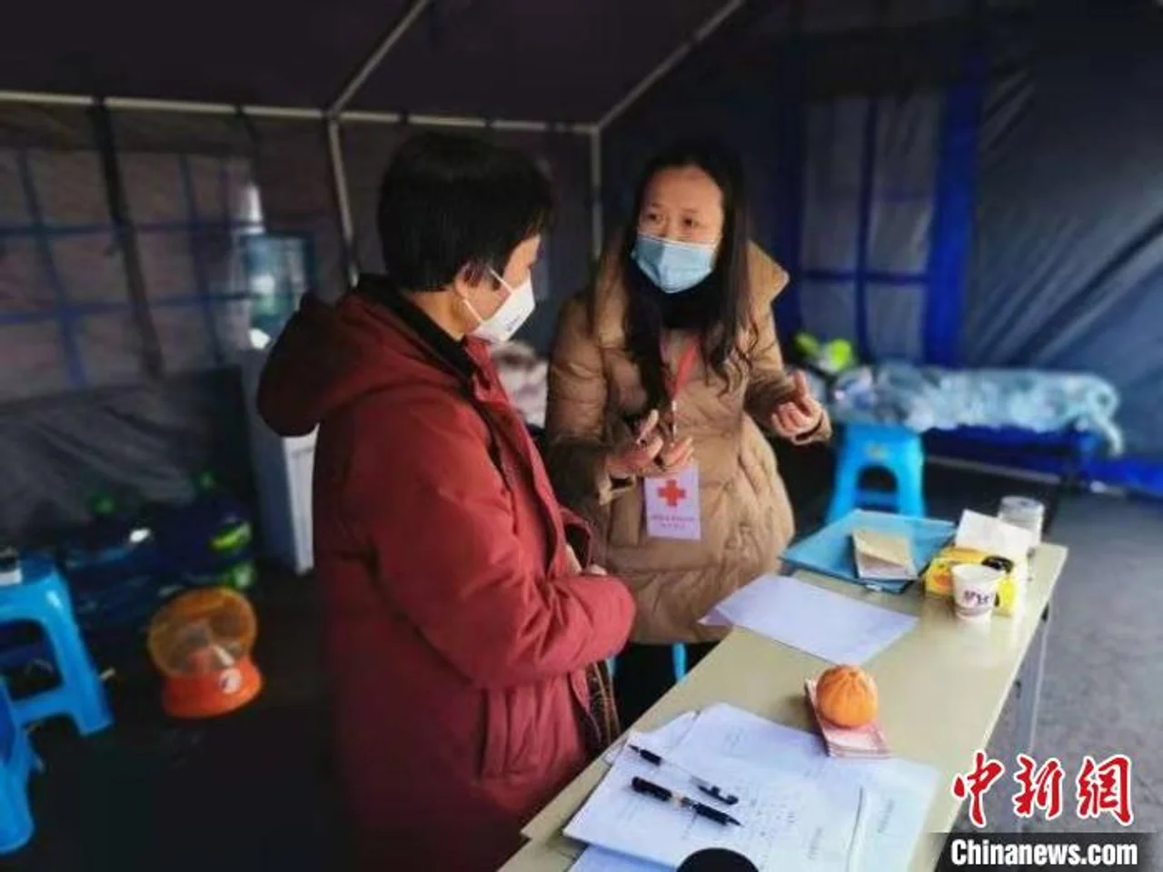 成都一热心老人捐款9600元支援武汉