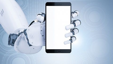 iOS“霸王条款”惹腾讯撤军，国产5G手机欲虎口夺食