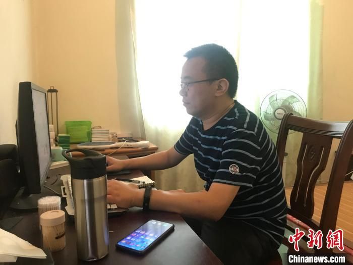 34张借条背后的诚信与担当：男子7年还清数十万借款