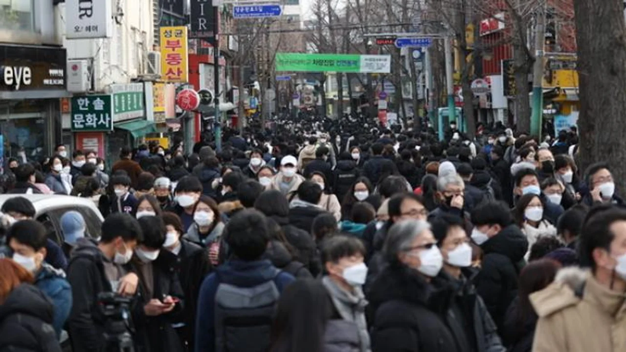 韩国昨日新增718例新冠病例,本周决定是否上调防疫等级