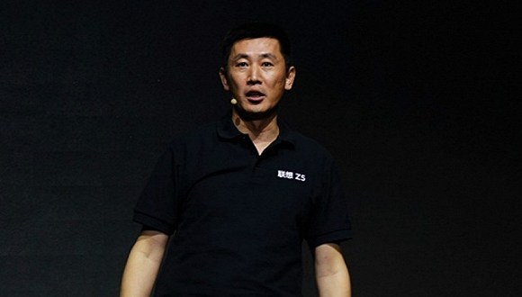 杨元庆回应常程加入小米：离职要符合市场规则，联想不会放弃手机业务