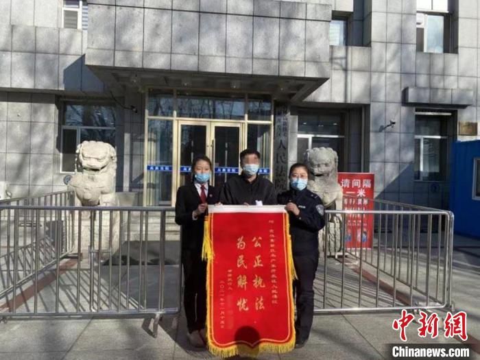 41名农民工赢下官司不见钱 法院“硬核”执行解“薪愁”