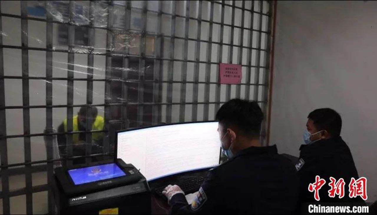 浙江新昌警方捣毁一起组织淫秽表演案 涉案金额上亿元