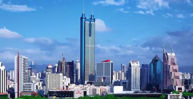 外国志愿者：想做些事回报深圳对我的帮助