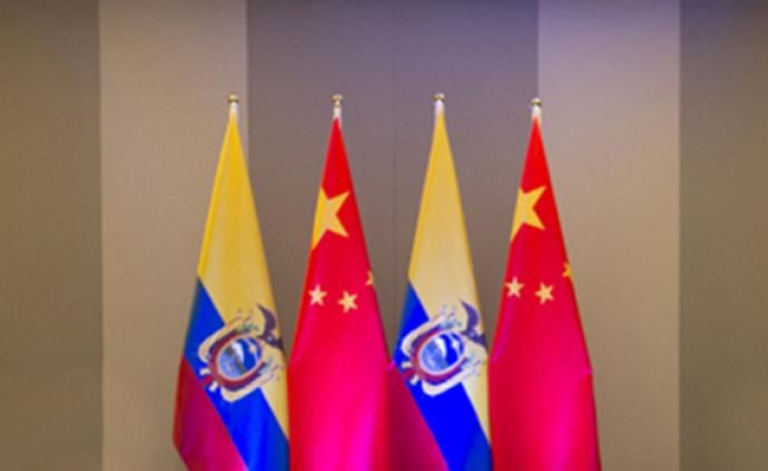 习近平同厄瓜多尔总统莫雷诺就中厄建交40周年互致贺电