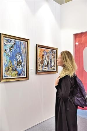 “中国礼物”成功圈粉 中俄电商合作前景广阔