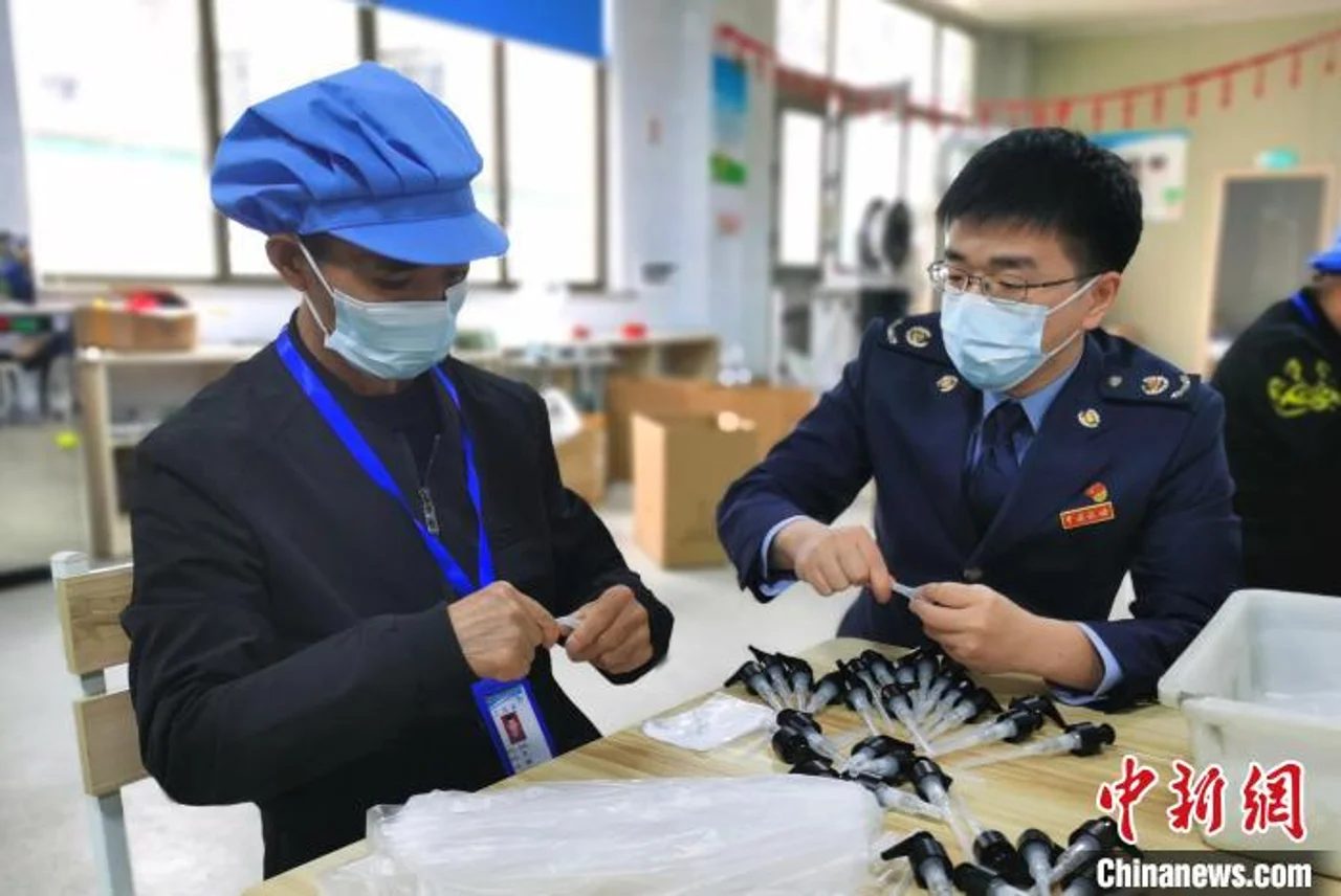 政企爱心接力 浙江宁波残疾老人圆了“就业梦”
