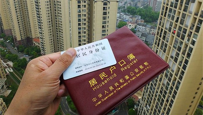 全国人户分离规模逼近5亿人，公共服务亟待突破户籍藩篱