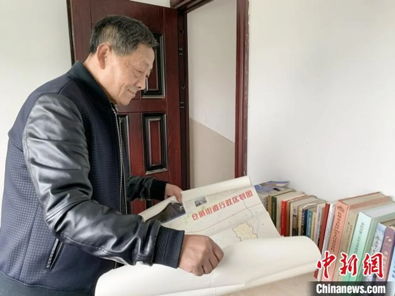 古稀老人的“奉献人生”:从“赤脚医生”到乡风守护人