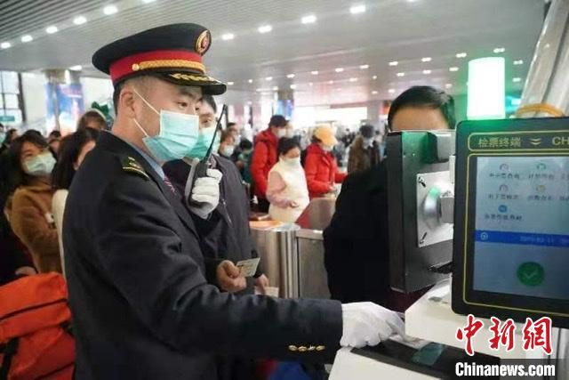 “五一”假期最后一日 西安局增开118趟列车