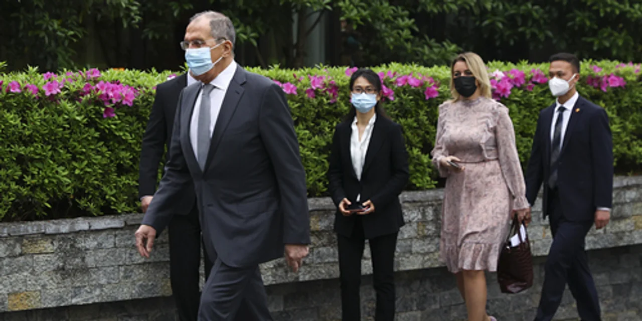 拉夫罗夫:中俄关系处于历史最好水平 西方制裁违逆历史潮流