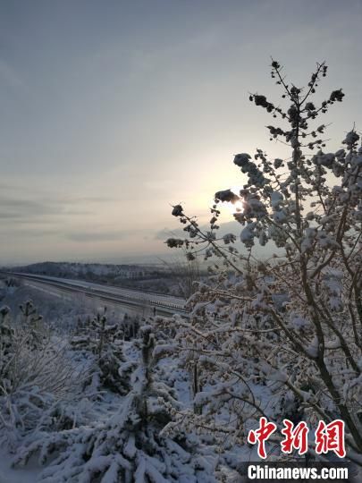 暴雪“上线”洗净沙尘 山西空气质量改善