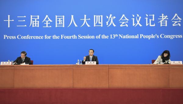 境外媒体关注：李克强记者会直面热点问题