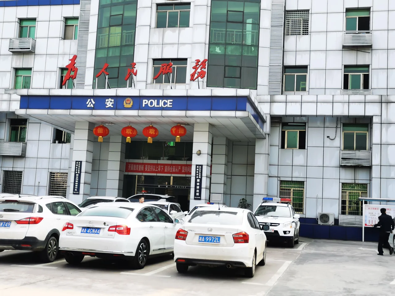 货拉拉女乘客死亡案:司机被刑拘后 侦查重点是什么?