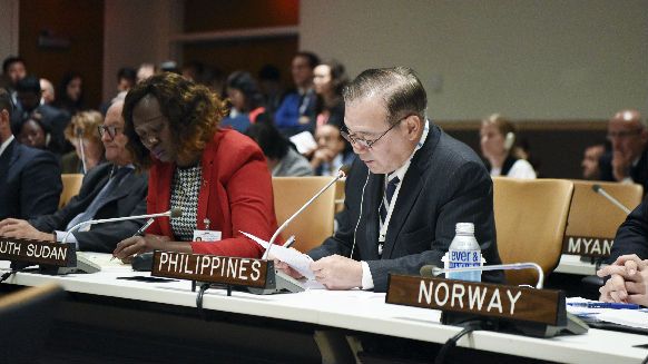 菲律宾外长表示中国没有搞疫苗外交