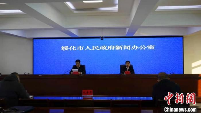 绥化市望奎县所有小区村屯实行封闭管理