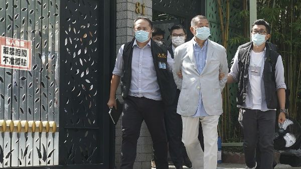 “乱港头目”黎智英保释令被撤还押候审