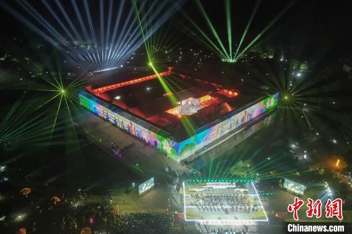 江西龙南第四届旅游文化节开幕 围屋之乡焕发新活力