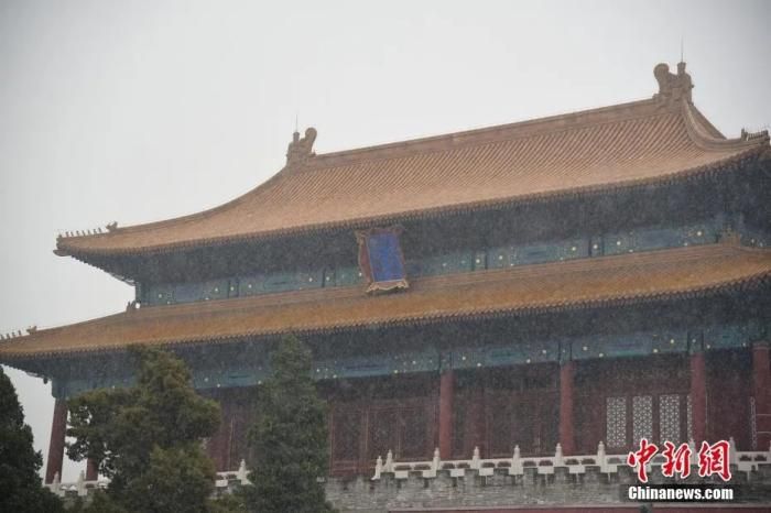 北京迎今冬首场降雪 初雪的第一顿火锅该安排了(多图)