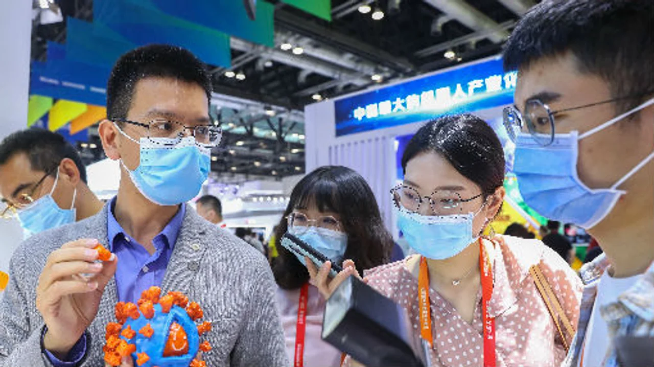 外媒:中国新冠疫苗成服贸会“会宠”