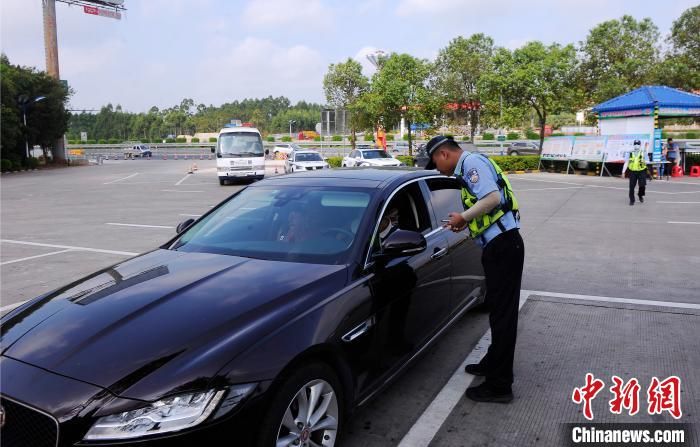 高速公路超速行驶违法行为突出 广西警方严管严查