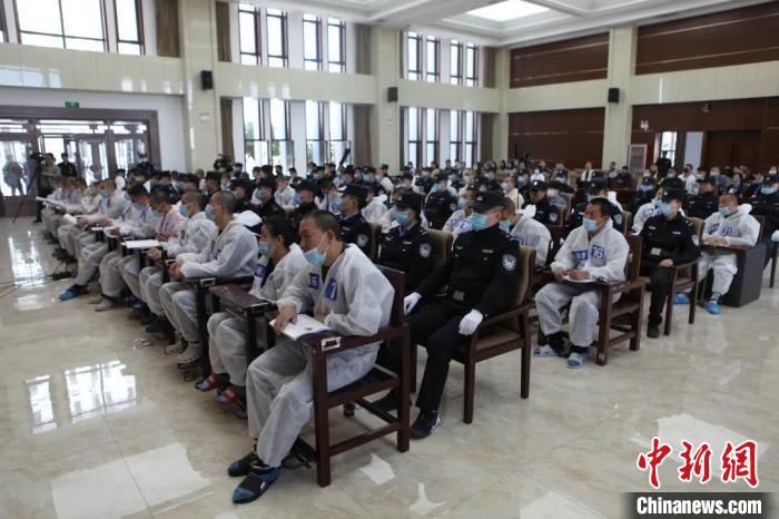 用毒品控制组织成员 内蒙古45人涉黑案宣判