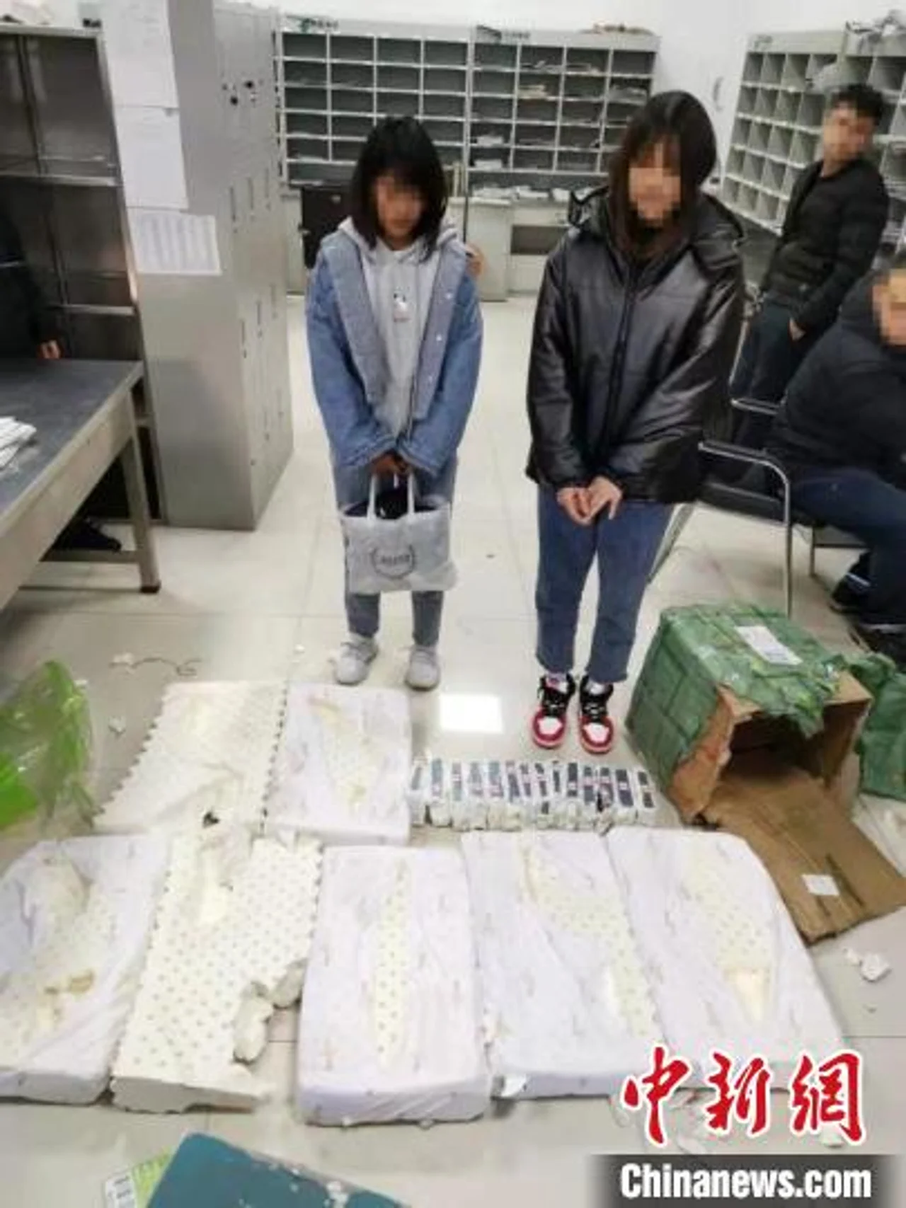 山西警方斩断一条境外贩毒通道 查获海洛因33公斤