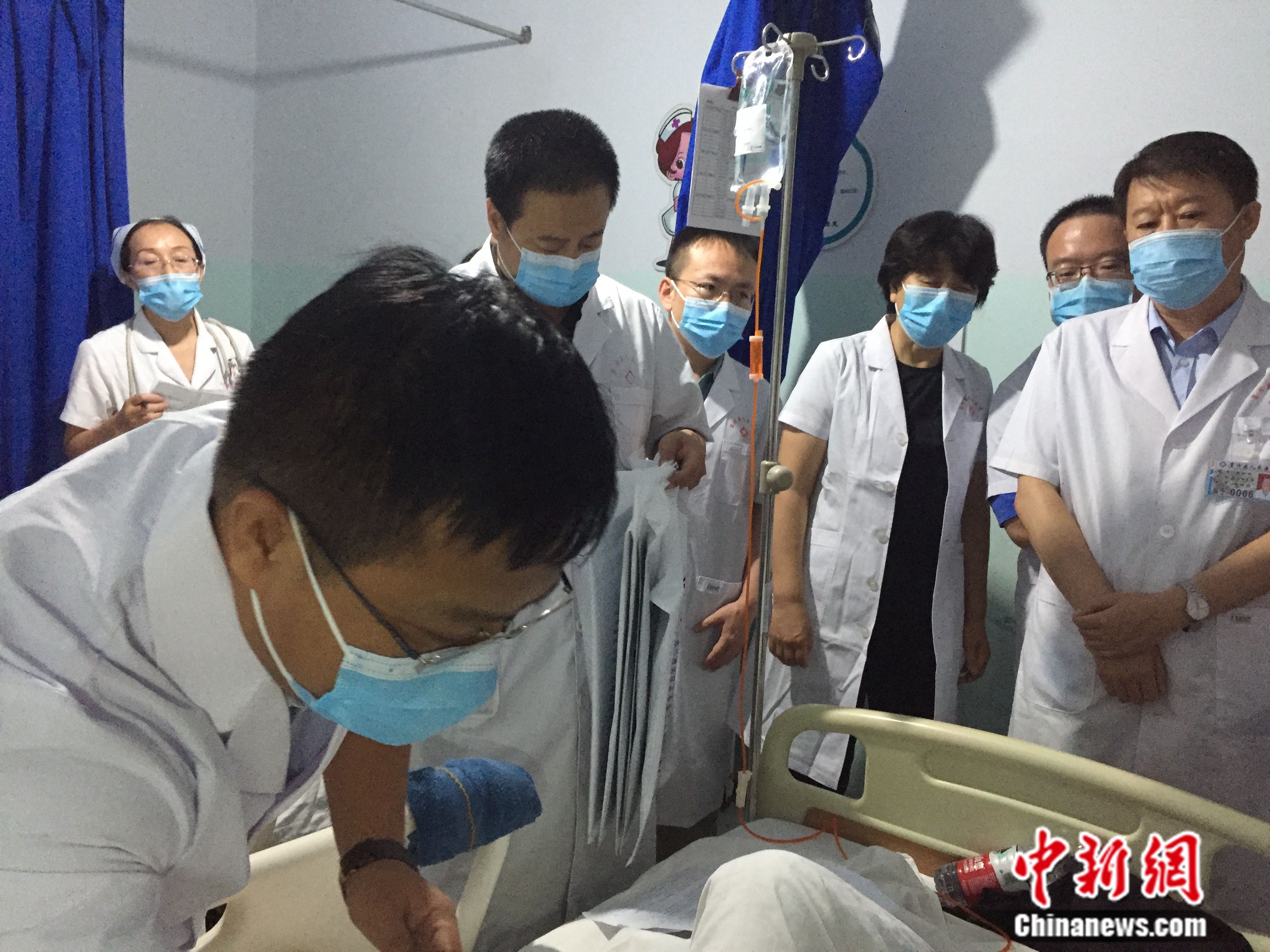 山西襄汾饭店坍塌续：参与救治的医务人员达千人