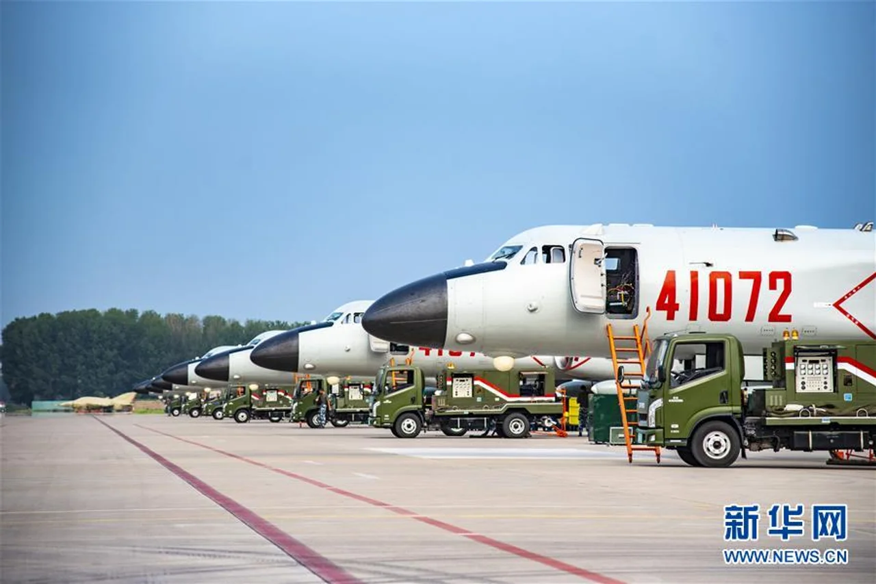 雷霆“战神”向战而飞——空军航空兵某师牢记嘱托备战打仗记事