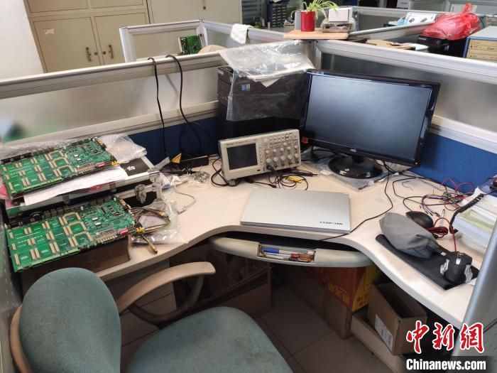 安徽定远警方破获一起特大侵犯著作权案 涉案2000余万元