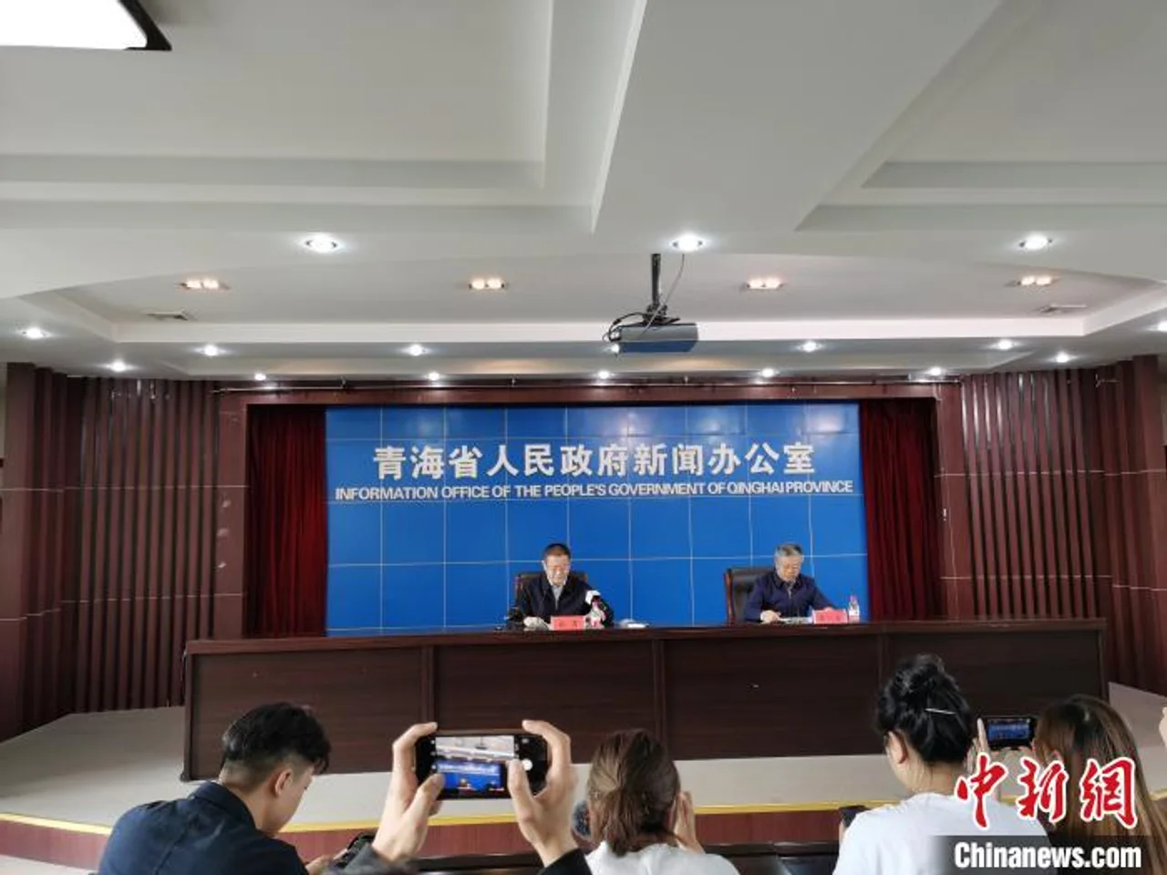 青海称媒体曝祁连山非法开采煤矿问题将一查到底 决不姑息