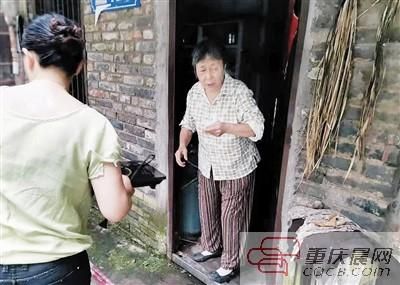 及时预警立即撤离 48小时后独居老人家的房子塌了
