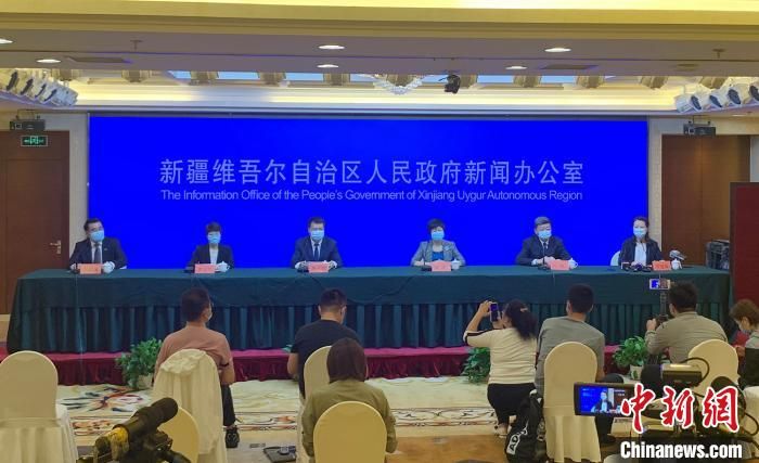 乌鲁木齐：疫情传播风险仍在 严禁社区内跨家庭跨院落聚餐聚会
