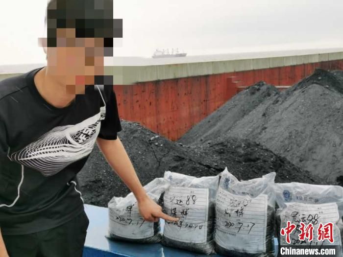 上海海警重拳出击 接连查获5起涉嫌走私案件